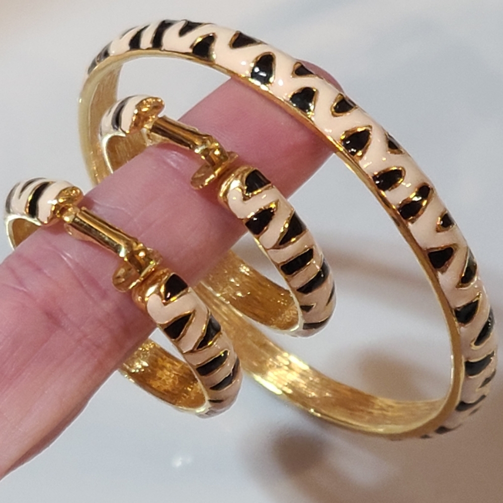 Vintage KJL Set Earrings Bracelet Tiger Stripe Enamel Animal Estate Jewelry Vtg